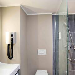 Отель ibis Wroclaw Centrum Польша, Вроцлав - отзывы, цены и фото номеров - забронировать отель ibis Wroclaw Centrum онлайн ванная