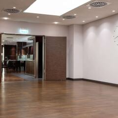 Отель Hilton Cologne Германия, Кёльн - 3 отзыва об отеле, цены и фото номеров - забронировать отель Hilton Cologne онлайн фитнесс-зал фото 2