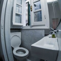 Отель LOC Hospitality - Venetian Well Family Греция, Корфу - отзывы, цены и фото номеров - забронировать отель LOC Hospitality - Venetian Well Family онлайн ванная