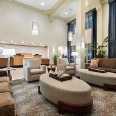Отель Wyndham Garden Baton Rouge интерьер отеля