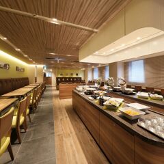 Отель Keio Presso Inn Tokyo Station Yaesu питание фото 3
