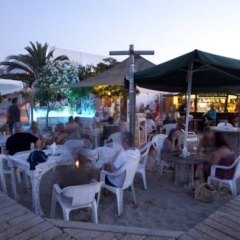 Отель Hostal Talamanca бассейн фото 2