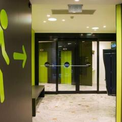 Отель Maxhotel Бельгия, Брюссель - 3 отзыва об отеле, цены и фото номеров - забронировать отель Maxhotel онлайн фитнесс-зал фото 2