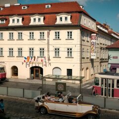 Hotel Roma Prague Прага приотельная территория