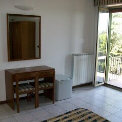 Hotel Santorotto Синалунга удобства в номере фото 2