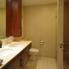 Отель City Nights Holiday Home-Villa Burj View ванная