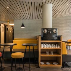 Отель Kyriad Paris Bercy Village Франция, Париж - 6 отзывов об отеле, цены и фото номеров - забронировать отель Kyriad Paris Bercy Village онлайн с домашними животными