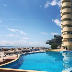 Отель Interhotel Pomorie Болгария, Поморие - 2 отзыва об отеле, цены и фото номеров - забронировать отель Interhotel Pomorie онлайн бассейн фото 3