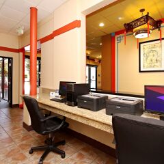 Отель Best Western Plus Dragon Gate Inn США, Лос-Анджелес - отзывы, цены и фото номеров - забронировать отель Best Western Plus Dragon Gate Inn онлайн интерьер отеля