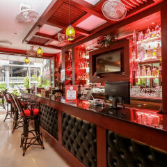 Отель Nida Rooms Patong 179 Sansabai гостиничный бар