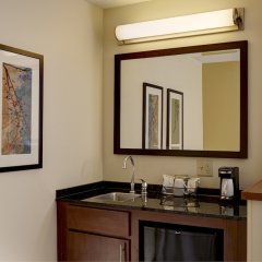 Hyatt Place Indianapolis Airport in Indianapolis, United States of America from 176$, photos, reviews - zenhotels.com room amenities
