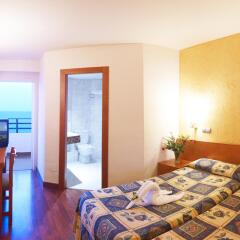 MLL Blue Bay Hotel комната для гостей