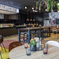 Отель Novotel Barcelona Cornella Испания, Корнелья-де-Льобрегат - отзывы, цены и фото номеров - забронировать отель Novotel Barcelona Cornella онлайн питание