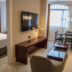 Отель Suites Center Barcelona Барселона комната для гостей фото 4