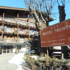 Hotel Trento Долина Валь-ди-Фасса вид на фасад