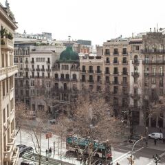 Отель Passeig de Gracia Apartment Испания, Барселона - отзывы, цены и фото номеров - забронировать отель Passeig de Gracia Apartment онлайн балкон