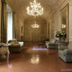 Отель Palazzo Magnani Feroni, All Suite - Residenza D'Epoca интерьер отеля