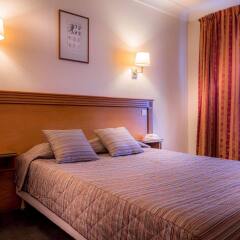 Отель Modern Hôtel Montmartre комната для гостей