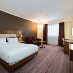 DoubleTree by Hilton Hotel Dartford Bridge фото 4