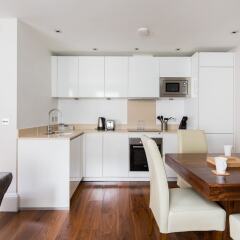 Апартаменты Tavistock Place Apartments Лондон в номере фото 2