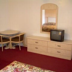 Отель Pelican Motel США, Ниагара-Фолс - отзывы, цены и фото номеров - забронировать отель Pelican Motel онлайн удобства в номере
