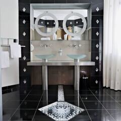 Hotel Schwarzer Adler в номере фото 2