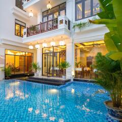 Отель Hoi An Discovery Villa бассейн