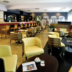 Austria Trend Hotel Ljubljana гостиничный бар