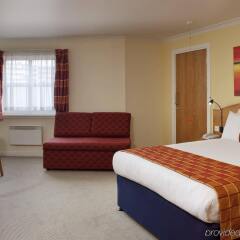 Отель Holiday Inn Express London Hammersmith комната для гостей