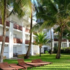 Отель Voyager Beach Resort фото 6