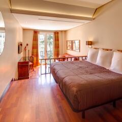 Отель Villa Real Hotel Испания, Мадрид - 12 отзывов об отеле, цены и фото номеров - забронировать отель Villa Real Hotel онлайн комната для гостей