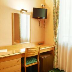 Hotel Grenelle Paris Eiffel Tower в номере фото 2