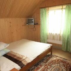 Гостиница Cottage v Gorakh Украина, Поляна - отзывы, цены и фото номеров - забронировать гостиницу Cottage v Gorakh онлайн комната для гостей фото 5