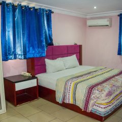 Folade Hotels in Ikeja, Nigeria from 69$, photos, reviews - zenhotels.com guestroom photo 2
