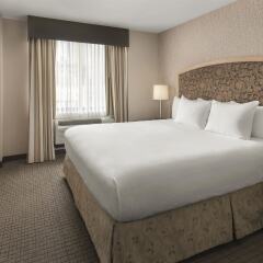 Отель DoubleTree by Hilton - Chelsea США, Нью-Йорк - 8 отзывов об отеле, цены и фото номеров - забронировать отель DoubleTree by Hilton - Chelsea онлайн комната для гостей фото 4