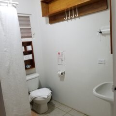 Canuck Cottage Two Bedroom House in Caye Caulker, Belize from 190$, photos, reviews - zenhotels.com bathroom