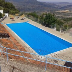 Отель Apartamentos Sierra de Segura Испания, Сегура-де-ла-Сьерра - отзывы, цены и фото номеров - забронировать отель Apartamentos Sierra de Segura онлайн бассейн