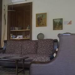 Отель Saint George Hostel Грузия, Тбилиси - 8 отзывов об отеле, цены и фото номеров - забронировать отель Saint George Hostel онлайн комната для гостей фото 3