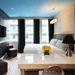 Отель TRYP By Wyndham Times Square South 4* Стандартный номер с различными типами кроватей фото 6