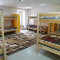 Гостиница Hostel Mors в Тюмени 1 отзыв об отеле, цены и фото номеров - забронировать гостиницу Hostel Mors онлайн Тюмень комната для гостей фото 2