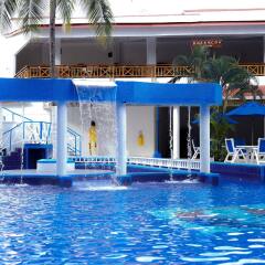 Отель Sol Caribe San Andrés All Inclusive Колумбия, Сан-Андрес - отзывы, цены и фото номеров - забронировать отель Sol Caribe San Andrés All Inclusive онлайн бассейн