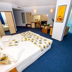 Отель Aqua Hotel Burgas Болгария, Бургас - отзывы, цены и фото номеров - забронировать отель Aqua Hotel Burgas онлайн детские мероприятия фото 2