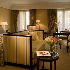 Отель Falkensteiner Schlosshotel Velden в номере фото 2