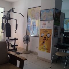 Jomtien Hostel фитнесс-зал фото 2