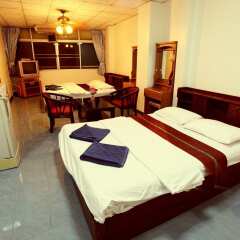 Отель Encore Walking St. Guesthouse комната для гостей фото 2