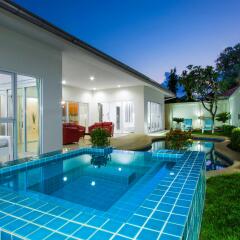 Отель Villa Tortuga Pattaya бассейн фото 3