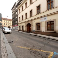 Отель Feel The HeartBeat Of Prague City Center