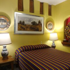 Отель Casa de las Flores Мексика, Тлакуепакуе - отзывы, цены и фото номеров - забронировать отель Casa de las Flores онлайн удобства в номере