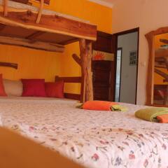 Almagreira Surf Hostel фото 16