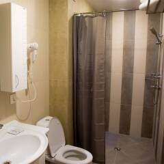 Отель Roomer Челябинск ванная